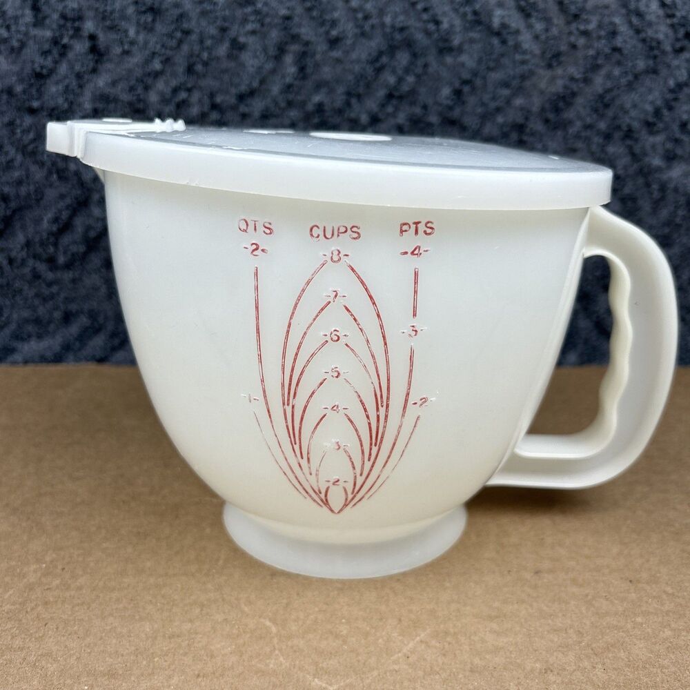Vintage Tupperware Mix N Store Measuring Pitcher Bowl 8 Cup 2 Quart With Lid